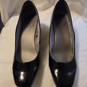 Life Stride Wedge Pump